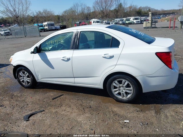 1G1JC5SH6G4172590 Chevrolet Sonic Lt Auto