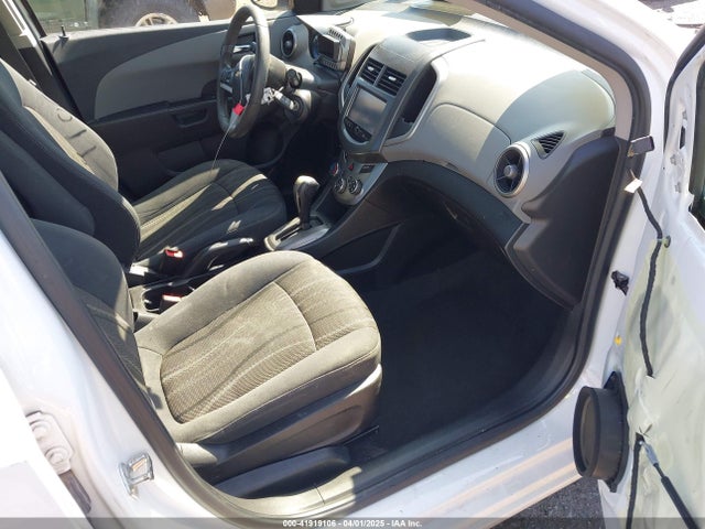 1G1JC5SH6G4172590 Chevrolet Sonic Lt Auto