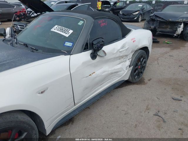 2018 FIAT 124 SPIDER JC1NFAEK7J0138623 Photo 5