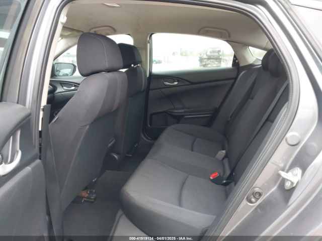 2HGFC2F57JH592883 Honda Civic Lx