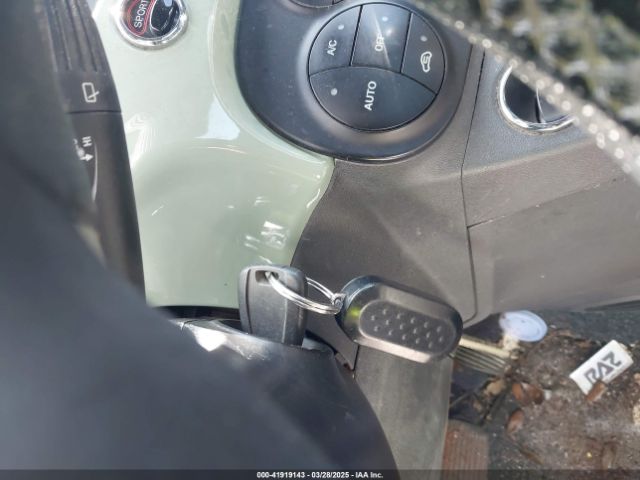 2012 FIAT 500 3C3CFFBR4CT110149 Photo 10
