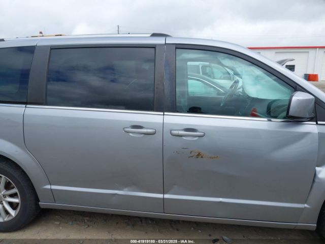 2C4RDGCG4KR761880 Dodge Grand Caravan Sxt