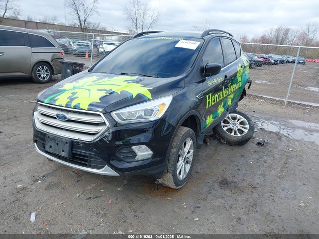 1FMCU9HD2JUD30385 Ford ESCAPE SEL