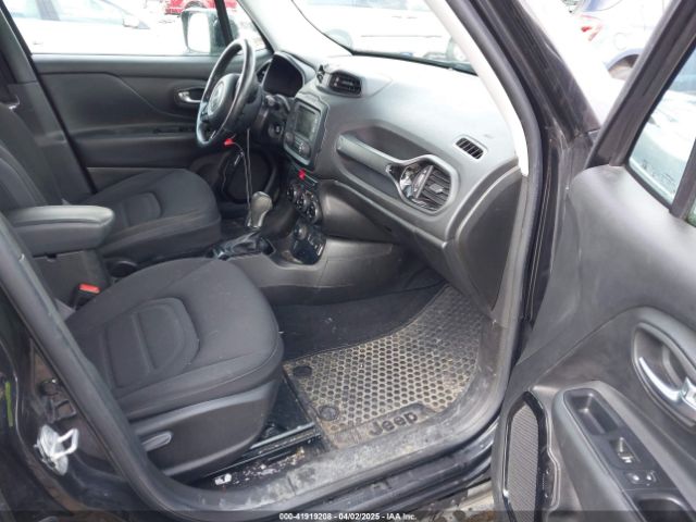 ZACCJBBTXGPD27023 Jeep Renegade Justice
