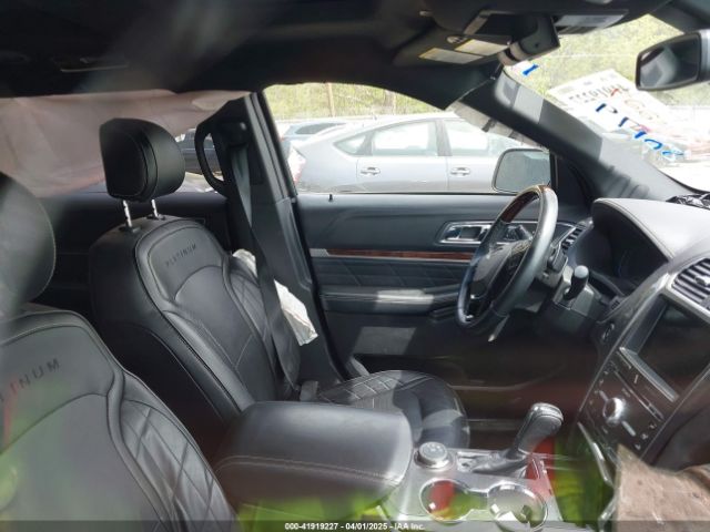 1FM5K8HT6HGD80179 Ford Explorer Platinum