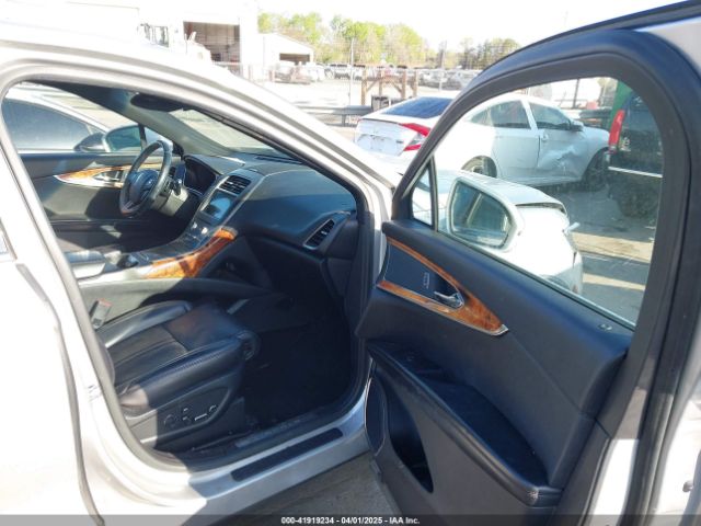 2LMPJ8LPXHBL26224 Lincoln Mkx Reserve