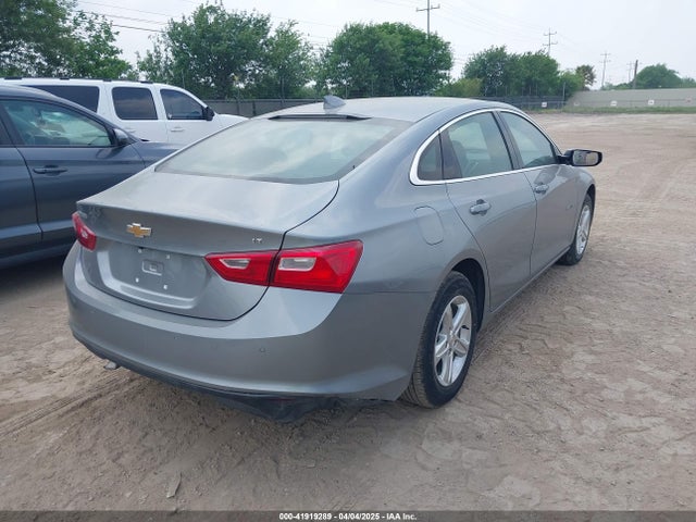 1G1ZD5STXRF144819 Chevrolet Malibu Fwd 1lt