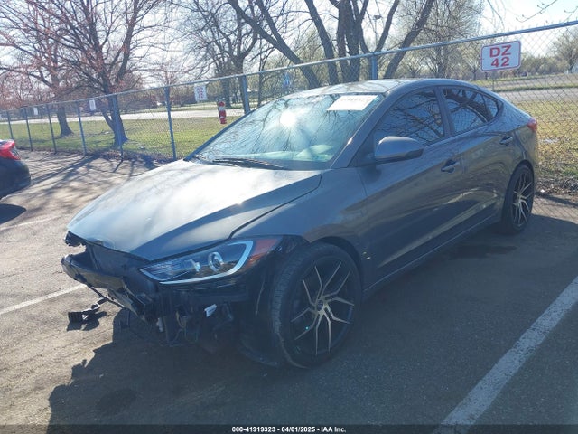 5NPD74LF3JH390701 Hyundai ELANTRA SE