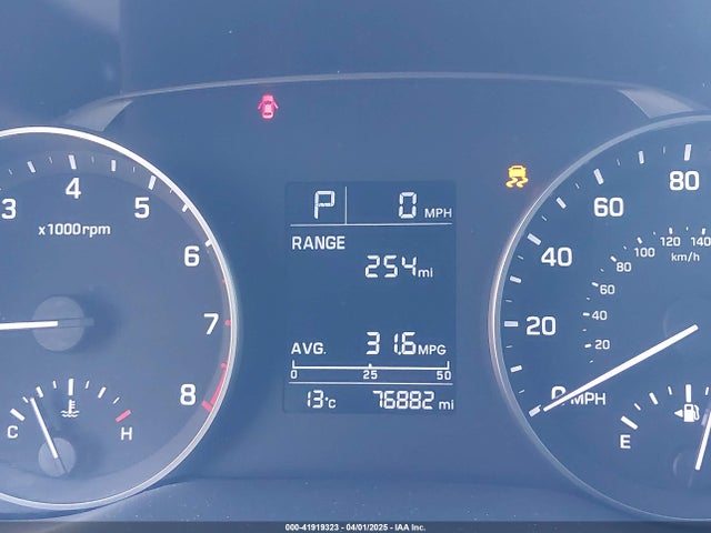 5NPD74LF3JH390701 Hyundai ELANTRA SE