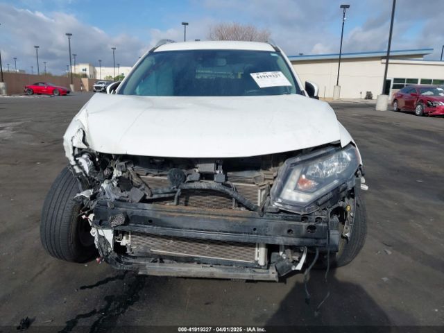 KNMAT2MV7KP526715 Nissan ROGUE SV