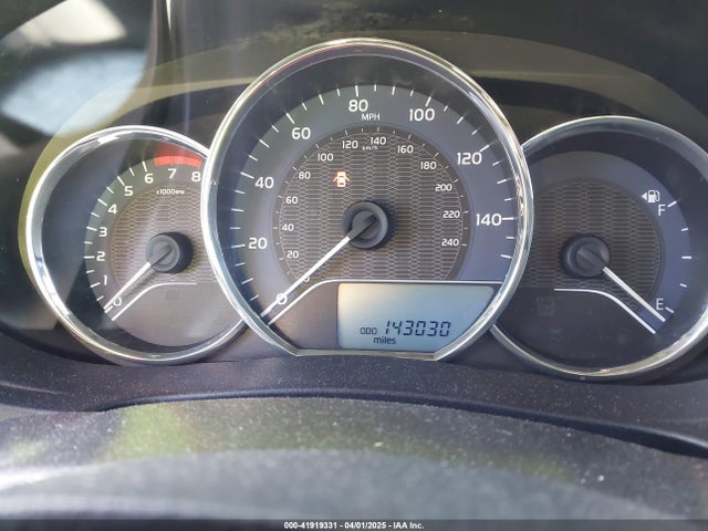 Toyota Corolla Le Plus 2014 2T1BURHEXEC157680 Image 15