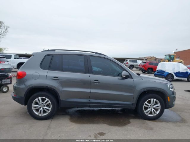 WVGAV7AX5HK026115 Volkswagen Tiguan 2.0t/2.0t S