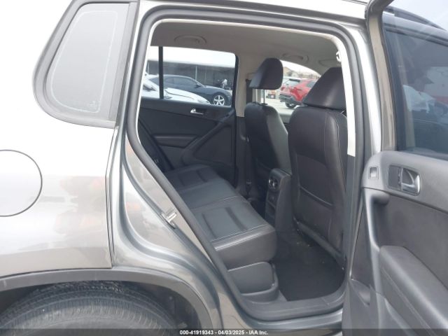 WVGAV7AX5HK026115 Volkswagen Tiguan 2.0t/2.0t S