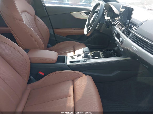 2023 AUDI A4 WAUEAAF49PA026939 Photo 4