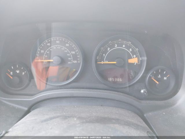 1C4NJPFA8ED550221 Jeep Patriot Latitude