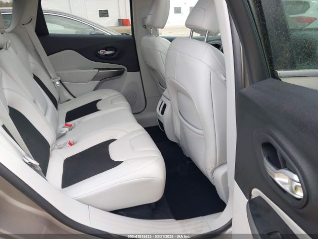 1C4PJLLB8MD164590 Jeep Cherokee Latitude Plus Fwd