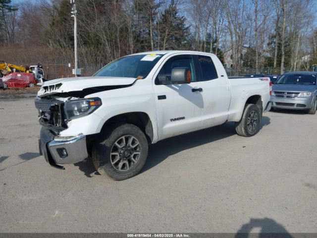 5TFUY5F16KX844481 Toyota Tundra Sr5 5.7l V8