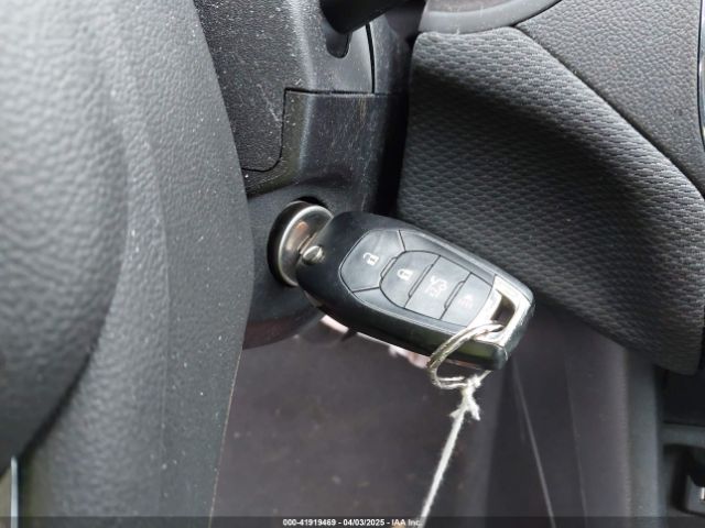 1G1BC5SM9H7202344 Chevrolet Cruze Ls Auto