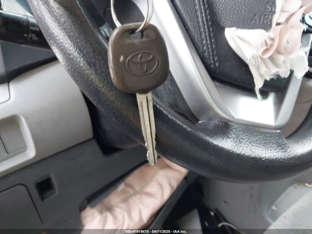 5TDKK3DC6FS624643 Toyota Sienna Le 8 Passenger