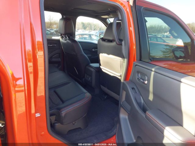 1N6ED1EK1SN621017 Nissan Frontier Pro-4x 4x4