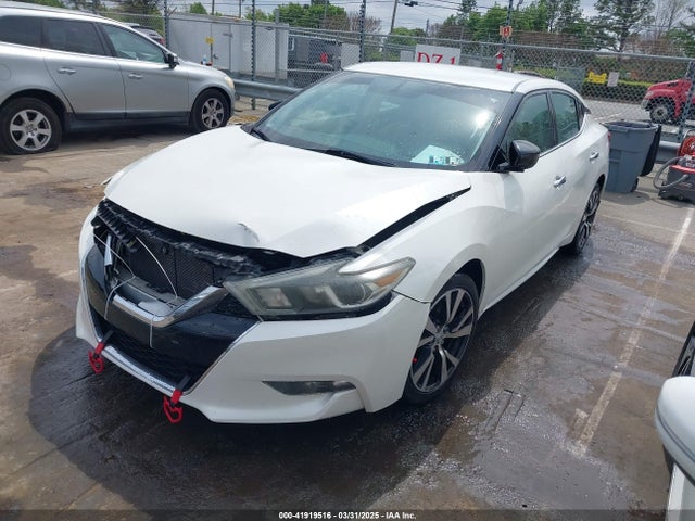 1N4AA6AP3GC417157 Nissan Maxima 3.5 S