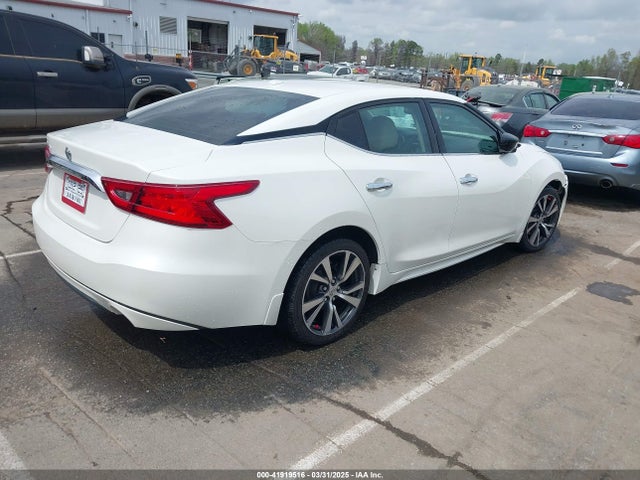1N4AA6AP3GC417157 Nissan Maxima 3.5 S