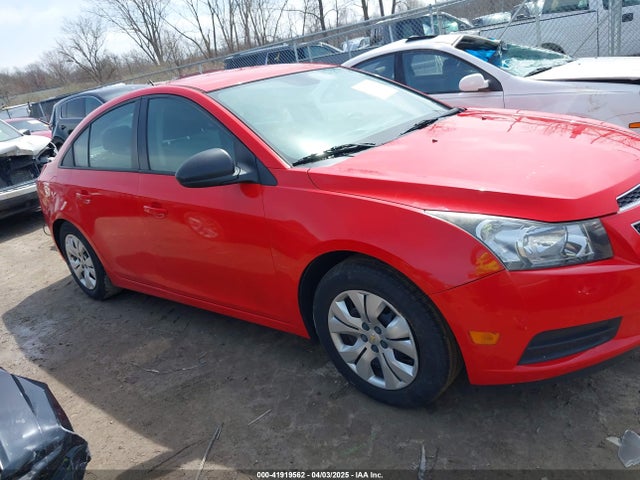 1G1PA5SH7E7409972 Chevrolet Cruze Ls Auto