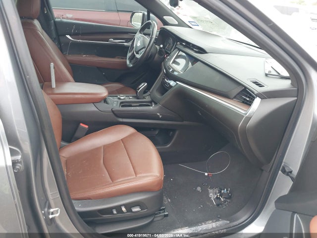 2021 CADILLAC XT5 1GYKNCRS5MZ128908 Photo 4