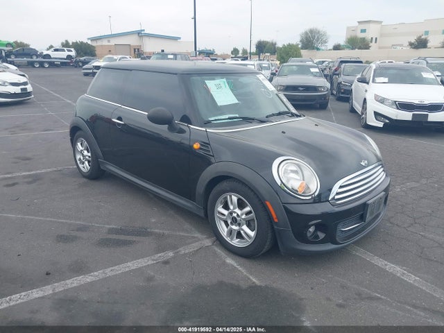 2013 MINI HARDTOP WMWSU3C50DT682238 Photo 0
