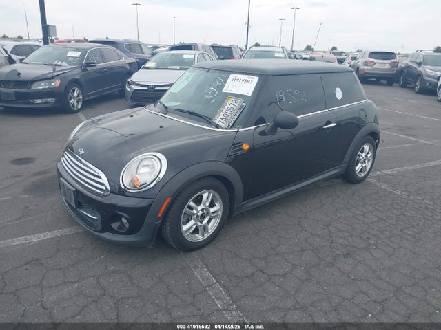 2013 MINI HARDTOP WMWSU3C50DT682238 Photo 1