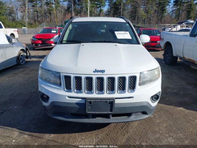 1C4NJCEA6GD666790 Jeep Compass Latitude