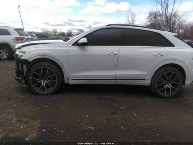 WA1EVAF11MD005634 Audi Q8 Premium Plus 55 Tfsi Quattro Tiptronic