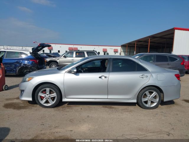 4T1BF1FK5EU320481 Toyota CAMRY SE