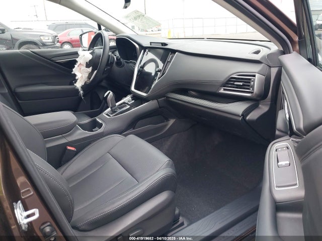 4S4BTANCXM3205043 Subaru Outback Limited
