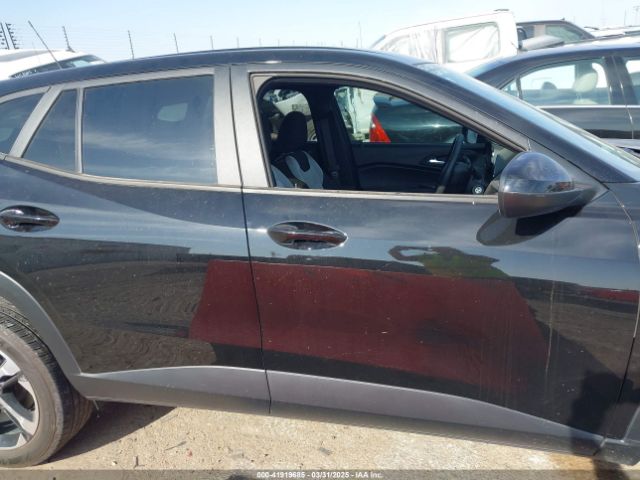 KL77LGE28RC032793 Chevrolet Trax Fwd 1rs