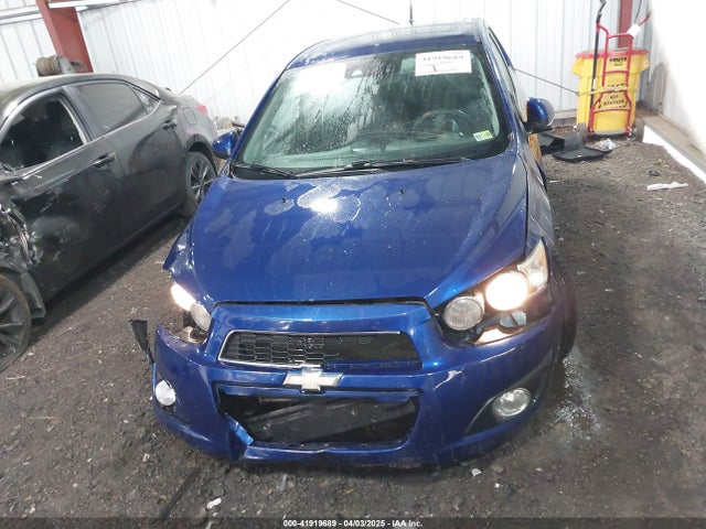 1G1JC6SB1E4194382 Chevrolet Sonic Lt Auto