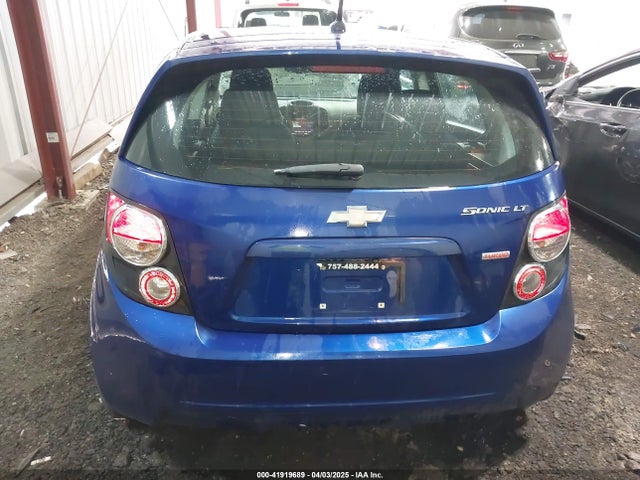 1G1JC6SB1E4194382 Chevrolet Sonic Lt Auto
