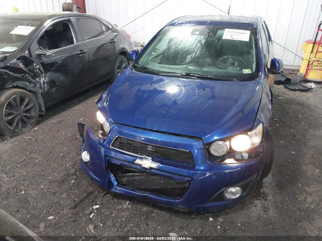 1G1JC6SB1E4194382 Chevrolet Sonic Lt Auto