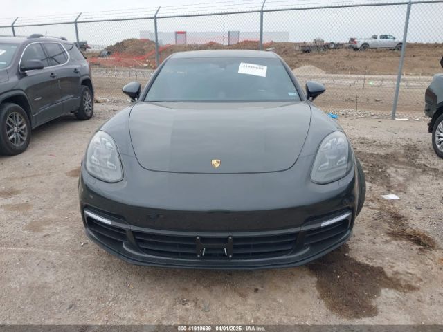 WP0AB2A76JL136669 Porsche Panamera 4s