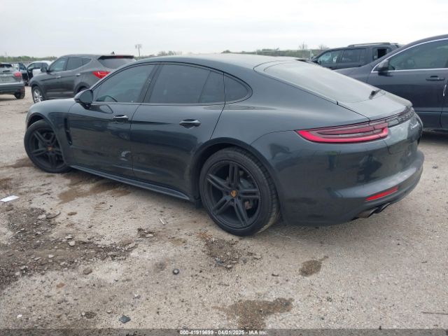 WP0AB2A76JL136669 Porsche Panamera 4s