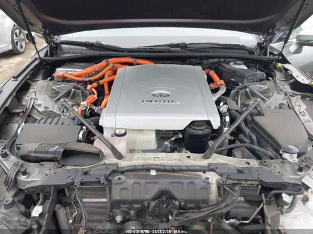 JTDAAAAA0NA004422 Toyota Mirai Xle