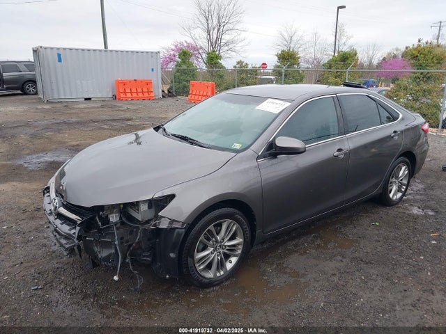 4T1BF1FK9GU133960 Toyota CAMRY SE