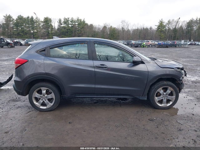 3CZRU6H35GM742649 Honda HR-V LX