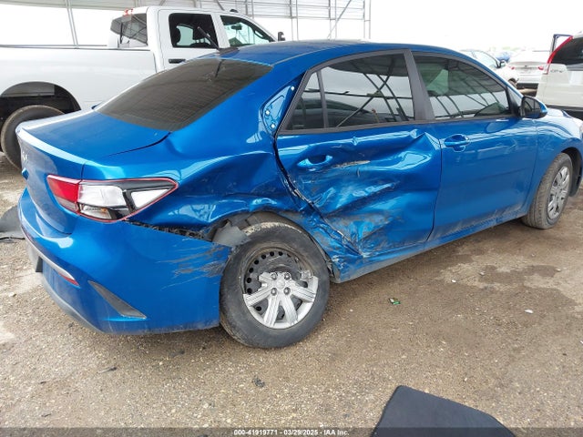 3KPA24AD3PE513901 KIA RIO S