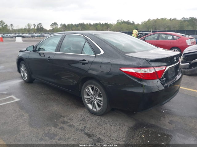 4T1BF1FK1HU755194 Toyota CAMRY SE