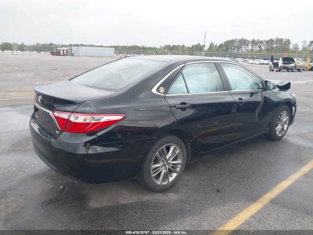 4T1BF1FK1HU755194 Toyota CAMRY SE