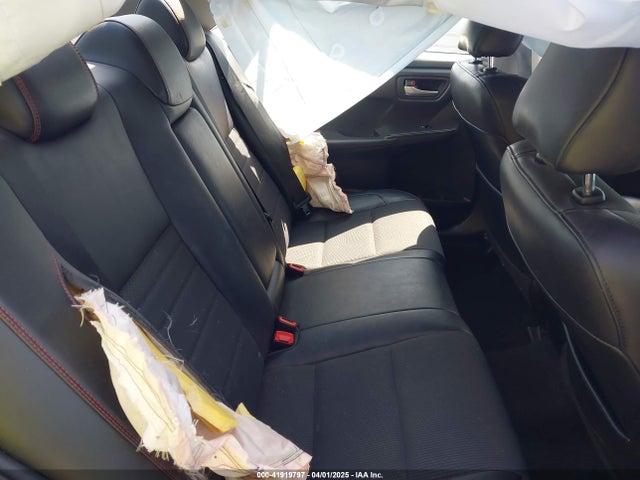 4T1BF1FK1HU755194 Toyota CAMRY SE