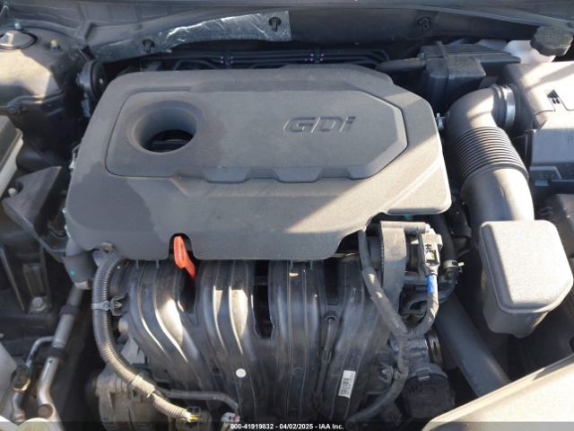 5NPE24AF8KH765683 Hyundai SONATA SE