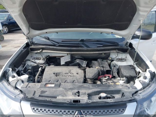 2020 MITSUBISHI OUTLANDER JA4AD2A39LZ037457 Photo 9