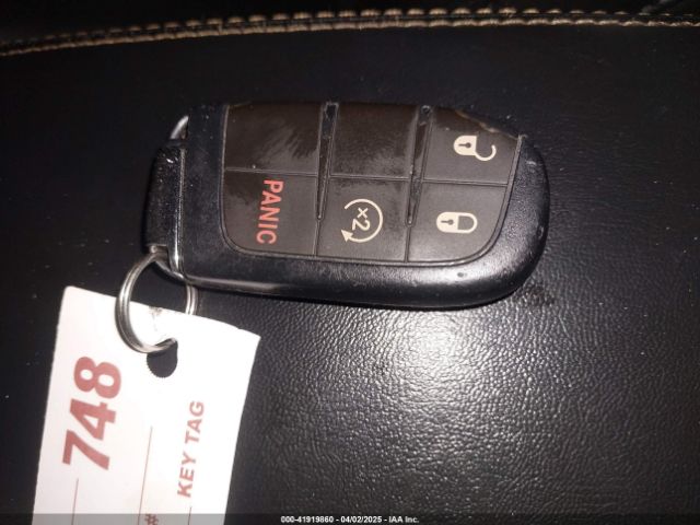 3C4NJDCB7LT240340 Jeep Compass Limited 4x4